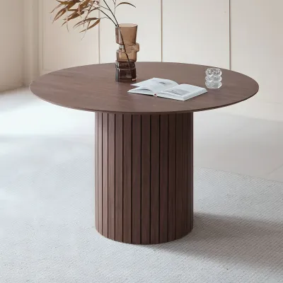 Table ronde Pia, vue 2
